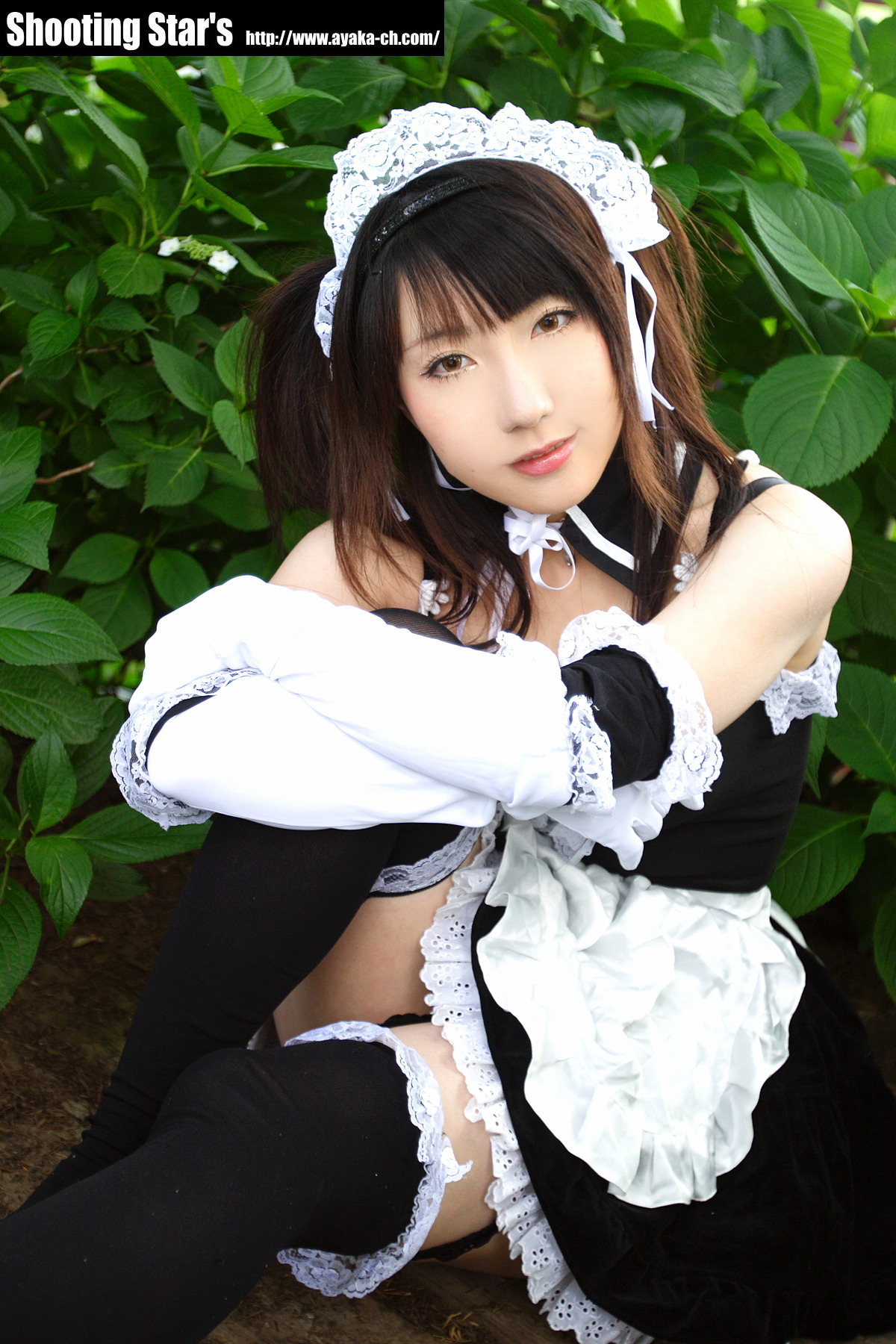 [Cosplay]  Sexy Maid with big boobs